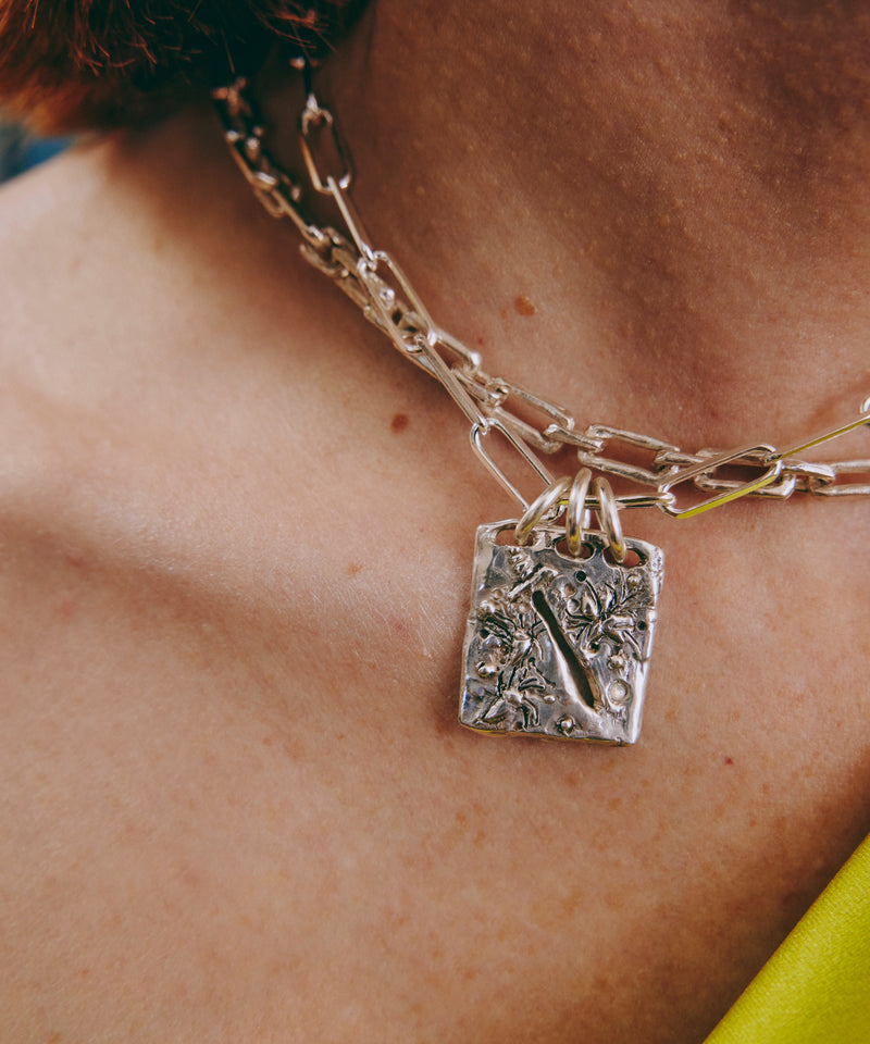 Collar Libra